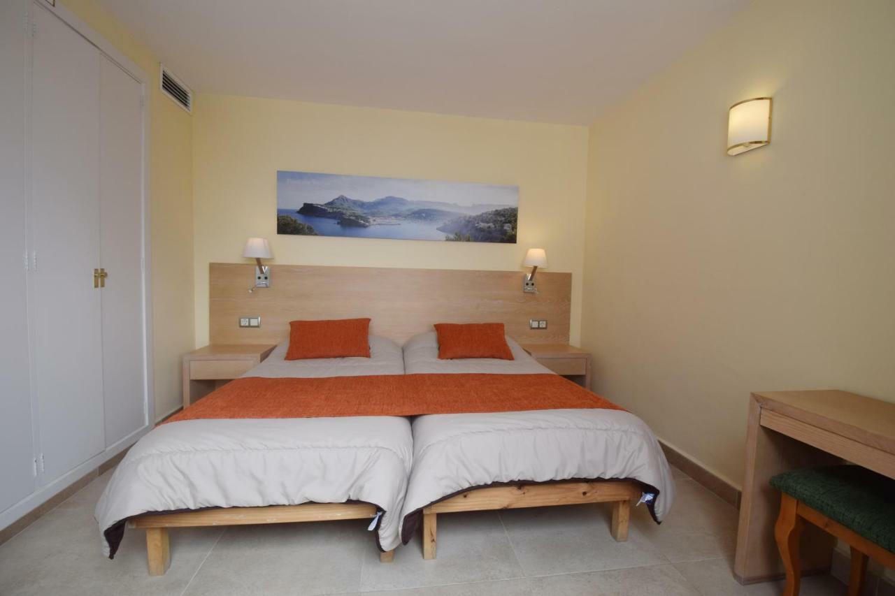 Apartamentos Ferrera Pins Cala Ferrera  Luaran gambar