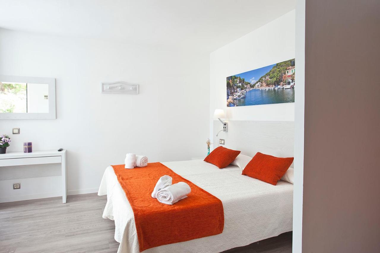 Apartamentos Ferrera Pins Cala Ferrera  Luaran gambar
